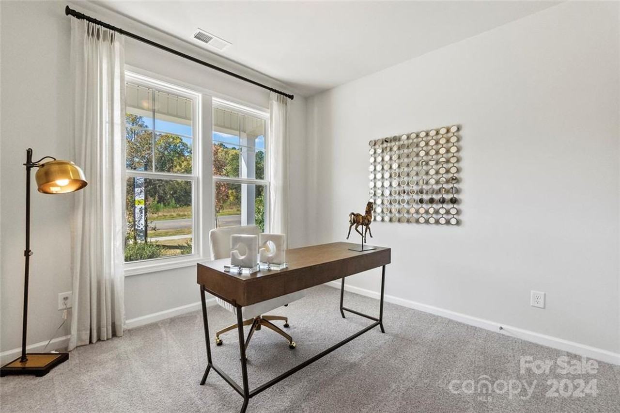 8217 Mccormick St - Photo 5 of 22