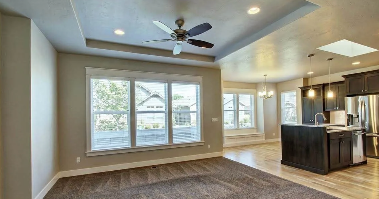 2678 E Ragusa Ln - Photo 6 of 23