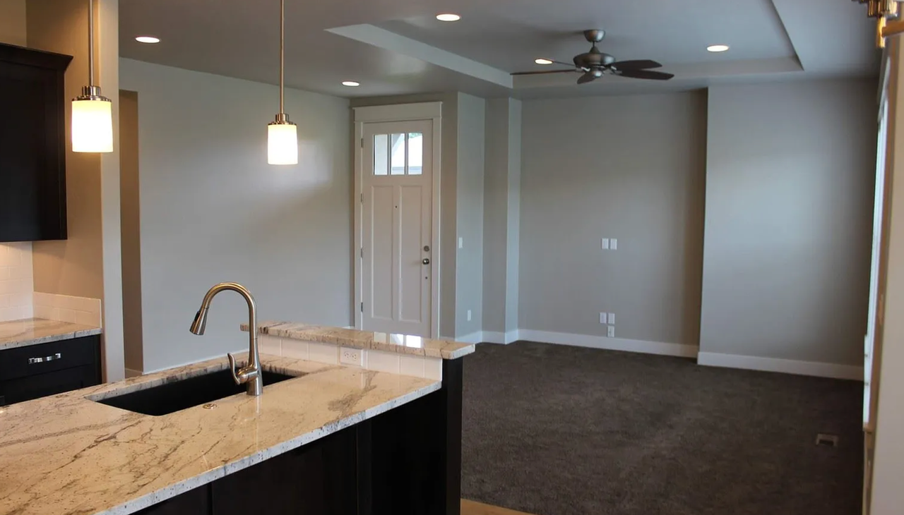 2678 E Ragusa Ln - Photo 7 of 23