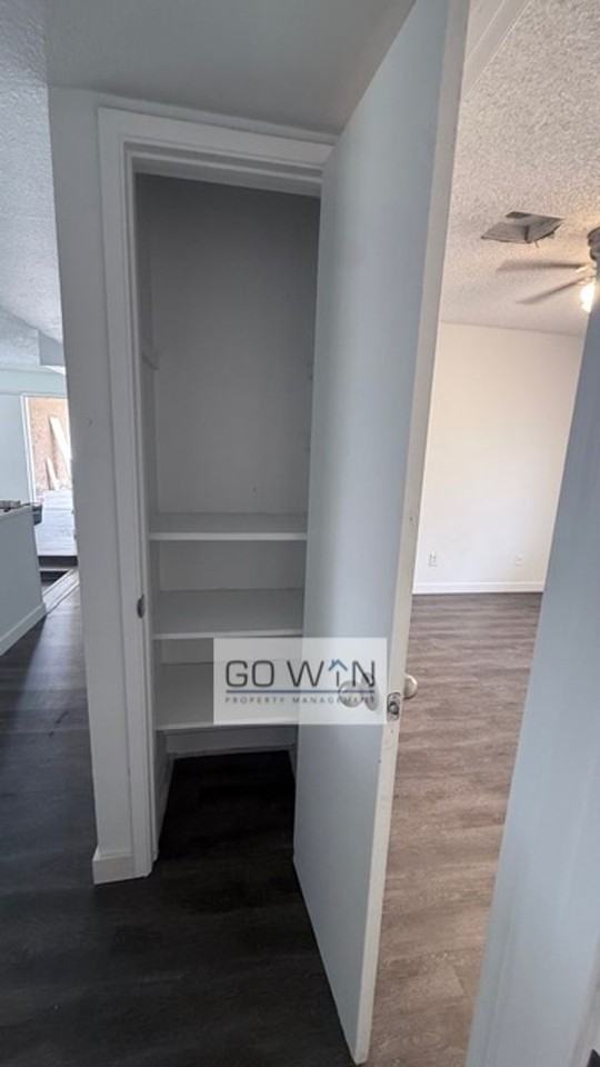 6041 W Crittenden Ln - Photo 5 of 18