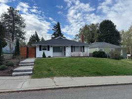 featured image of 706 E 3rd Ave