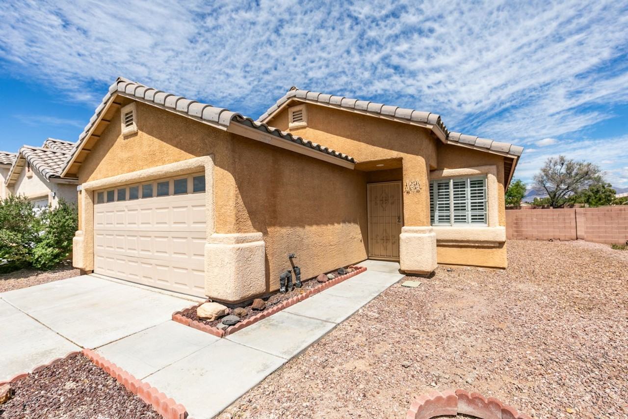 2312 Mediterranean Sea Ave - Photo 3 of 42