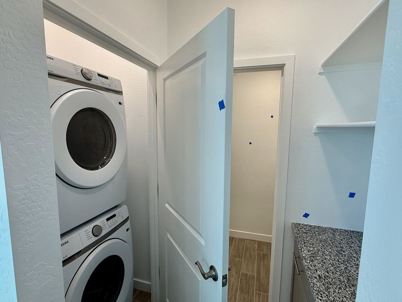 8232 E University Dr - Photo 6 of 19