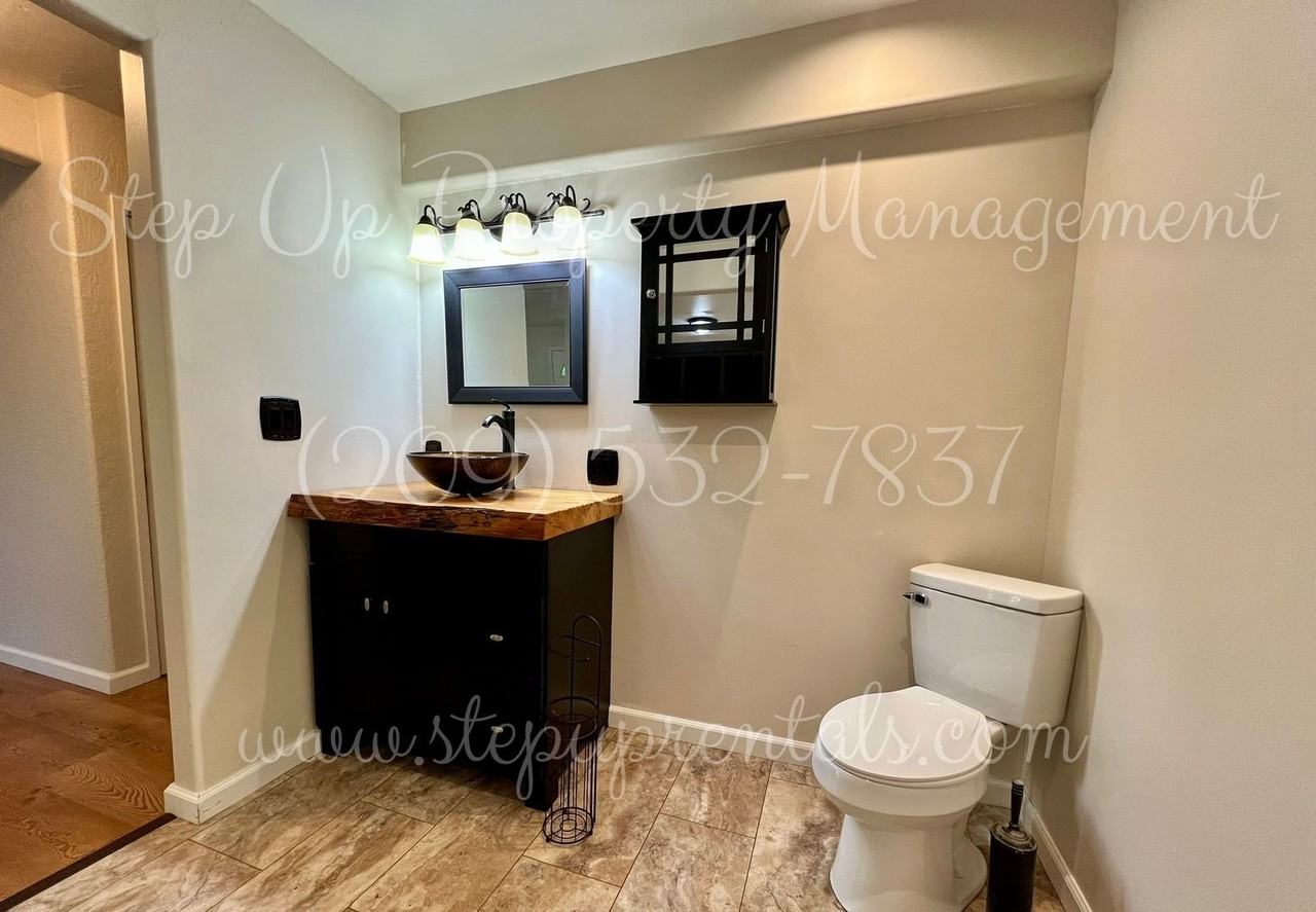 19011 Middle Camp Sugar Pine Rd - Photo 6 of 23