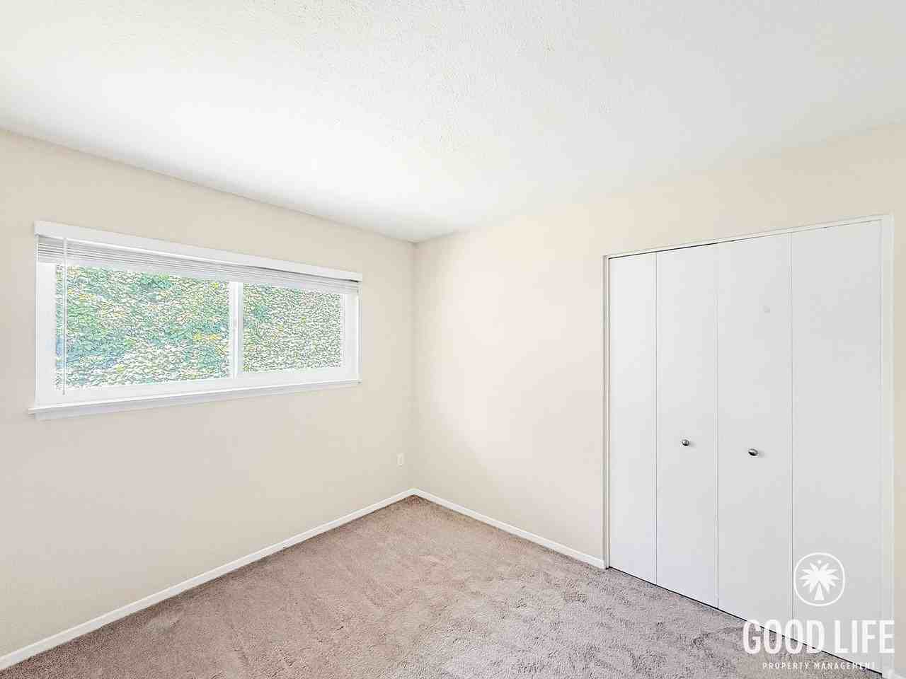 1561 Ransom Rd - Photo 6 of 19