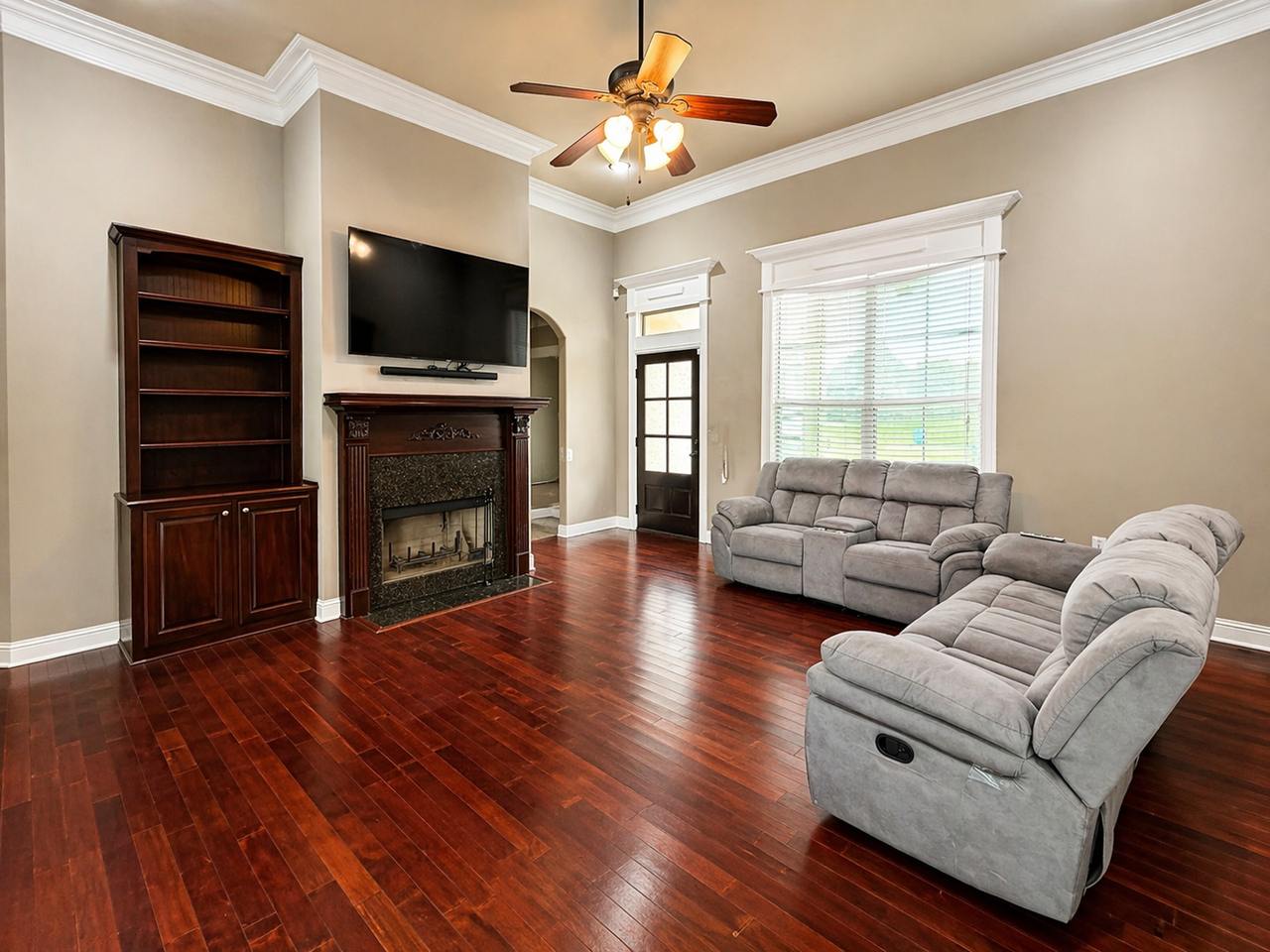 4938 Par Cir - Photo 2 of 15