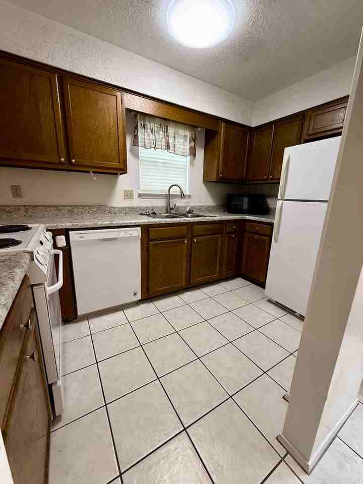 220 Angler Ave #1 - Photo 2 of 15