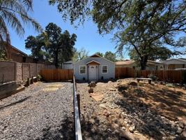 featured image of 1945 Fort Wayne St