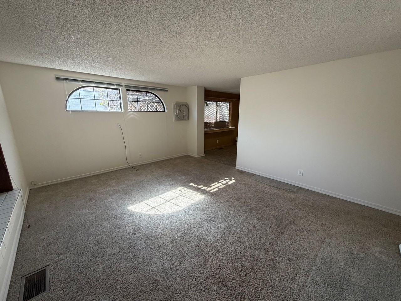 65 E Emerson Way - Photo 7 of 18