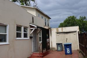 featured image of 1011 W 20th St #B