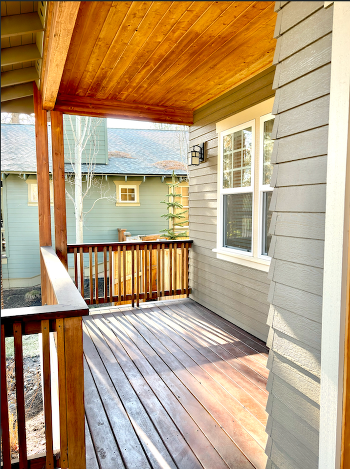 2389 Nw High Lakes Loop - Photo 2 of 46