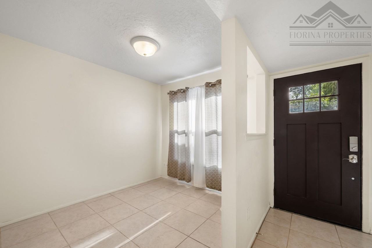 3161 Plaza Blanca - Photo 3 of 23