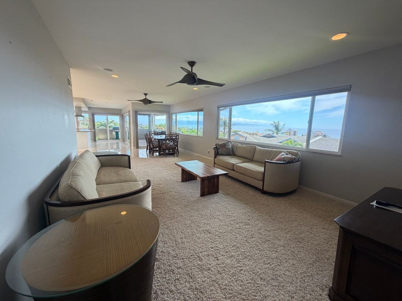 28 Lotus Pl - Photo 7 of 46