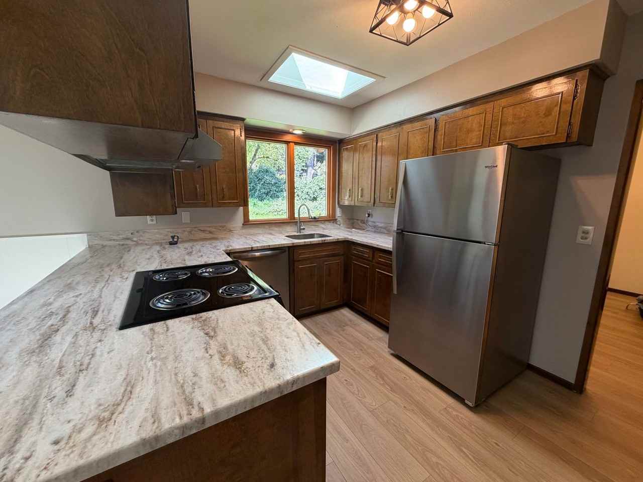 12855 Sw Glenn Dr - Photo 4 of 32