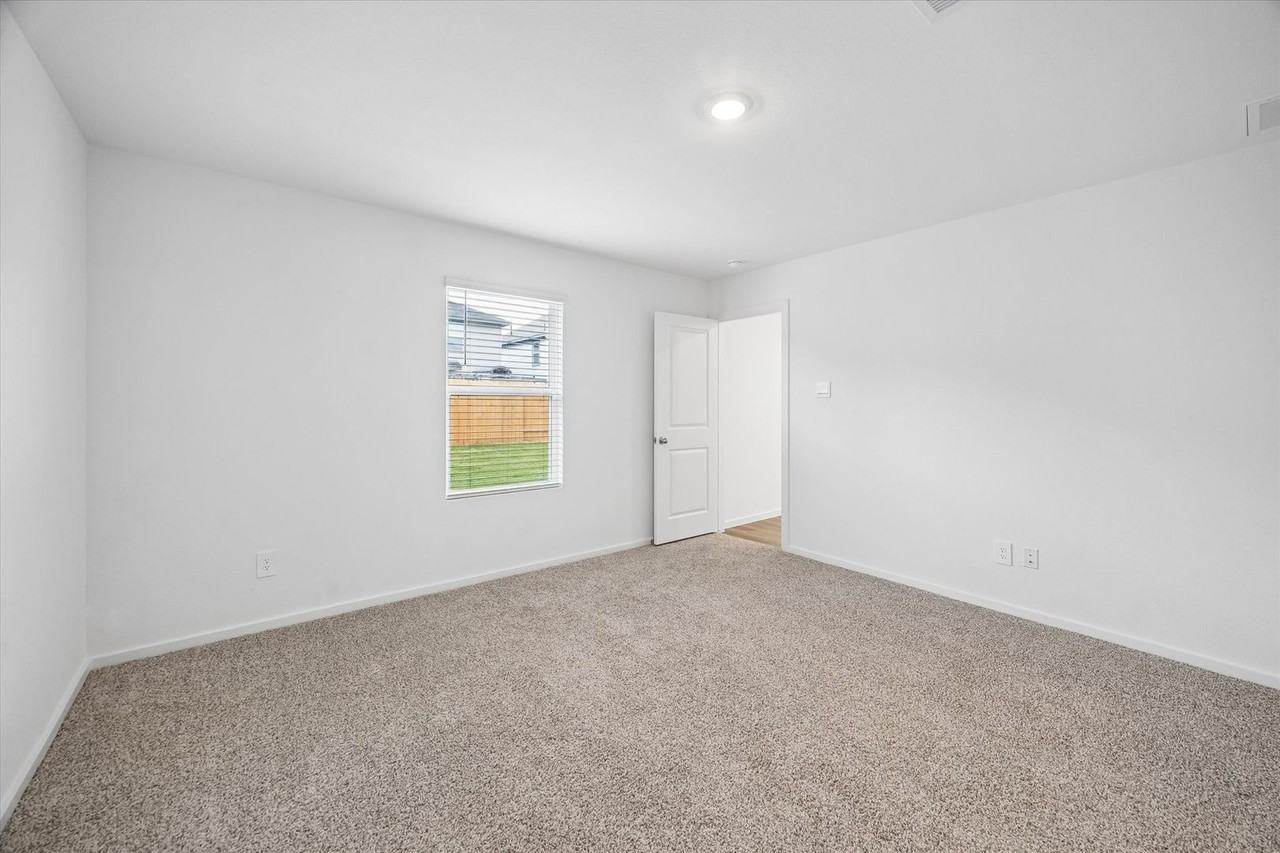 12010 Noble Heart Dr - Photo 6 of 24