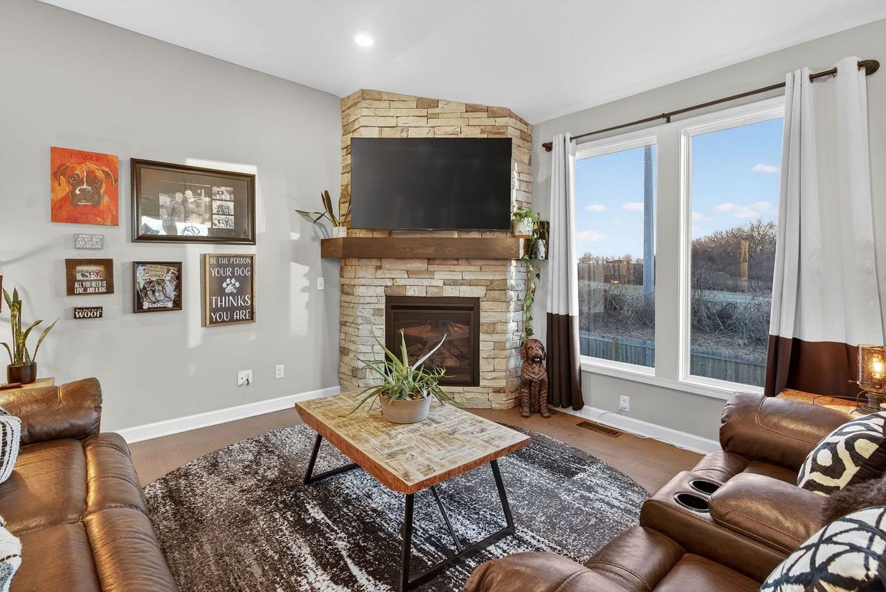 3213 Se Mill Creek Ln - Photo 6 of 29