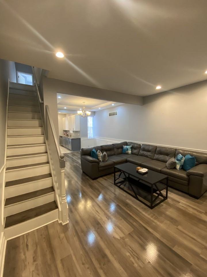 5706 Warrington Ave - Photo 3 of 37