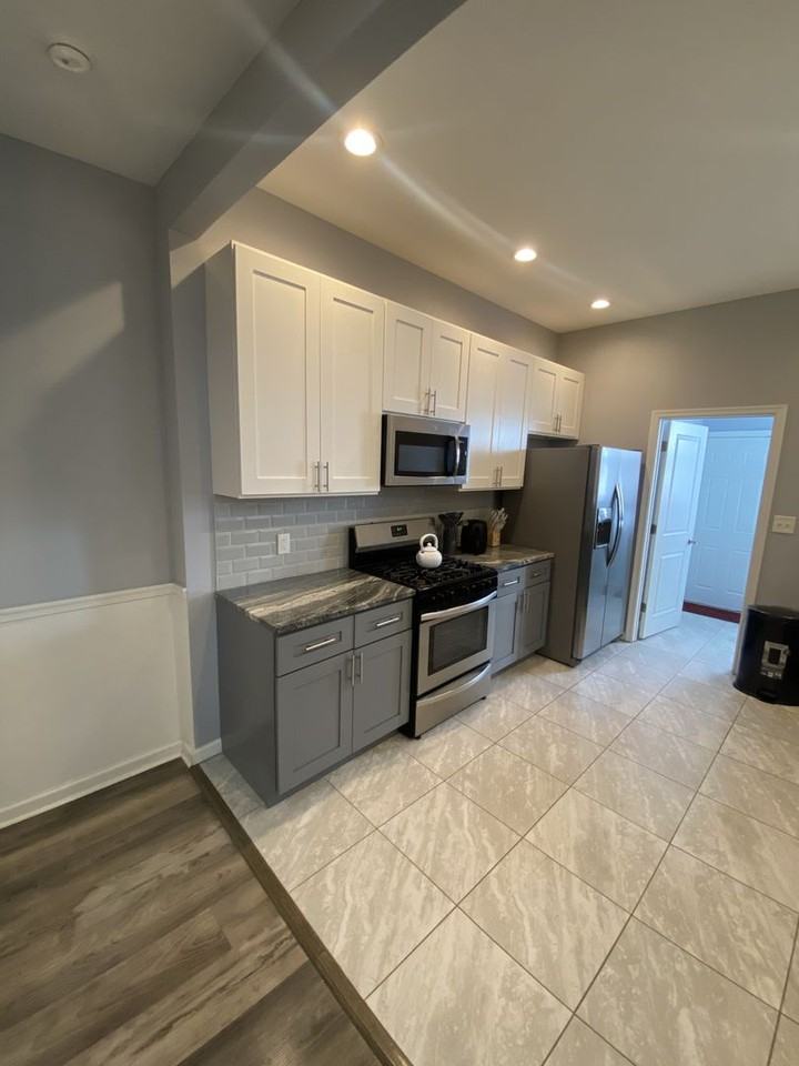 5706 Warrington Ave - Photo 4 of 37