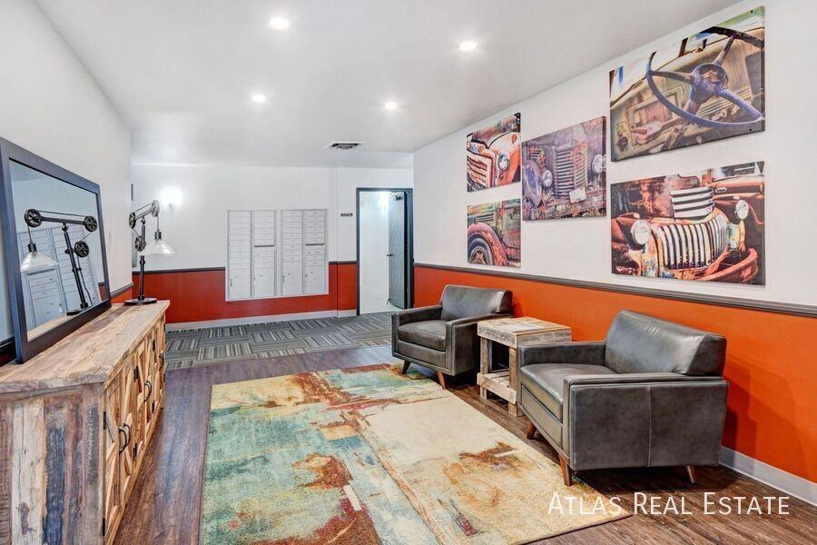 1009 13th Avenue - Photo 2 of 24