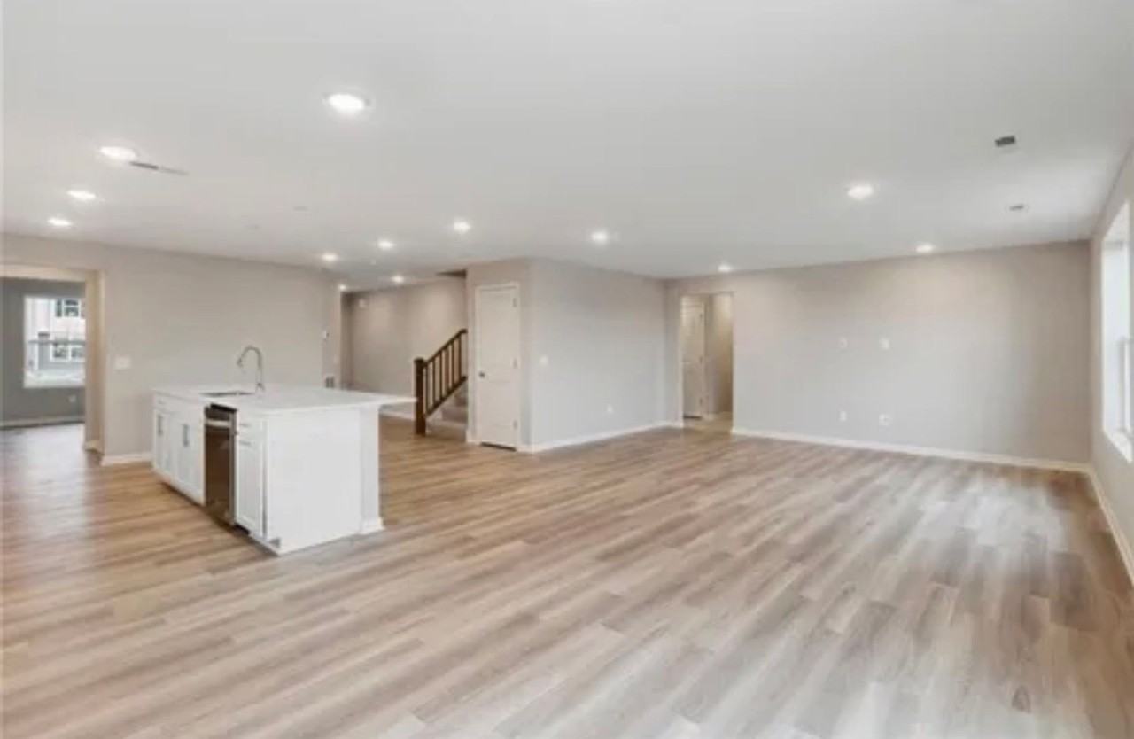 12804 Weber Ln - Photo 7 of 15