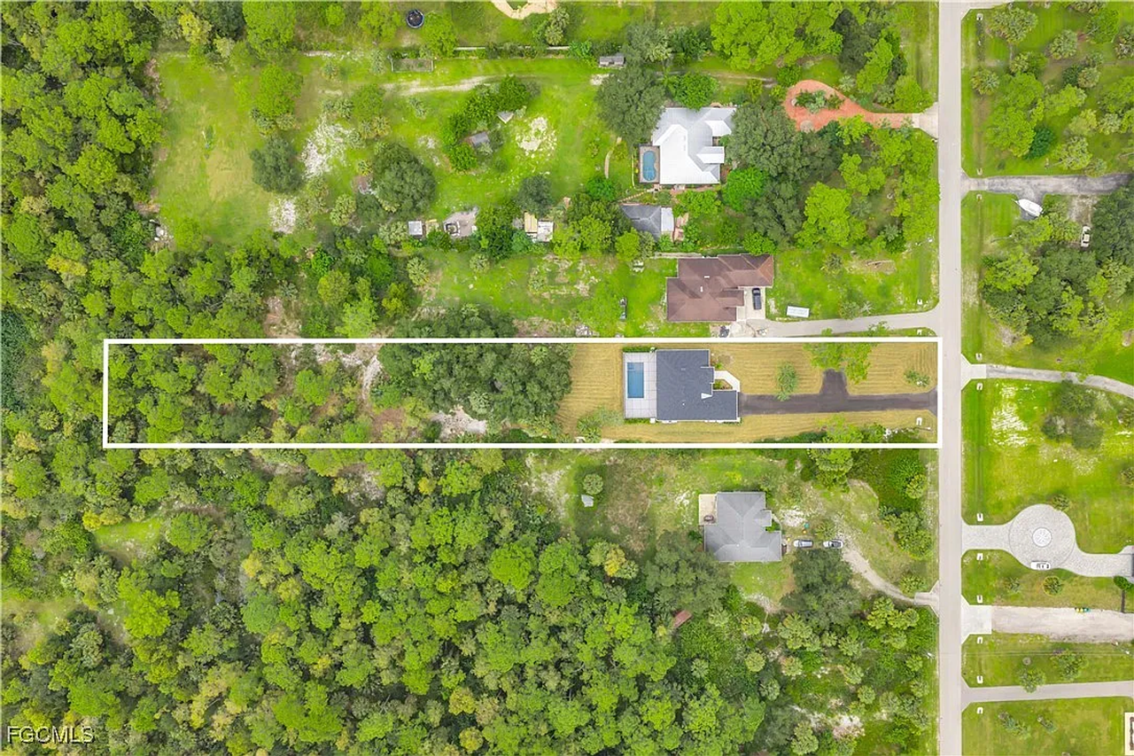 2719 2nd St Nw - Photo 4 of 38