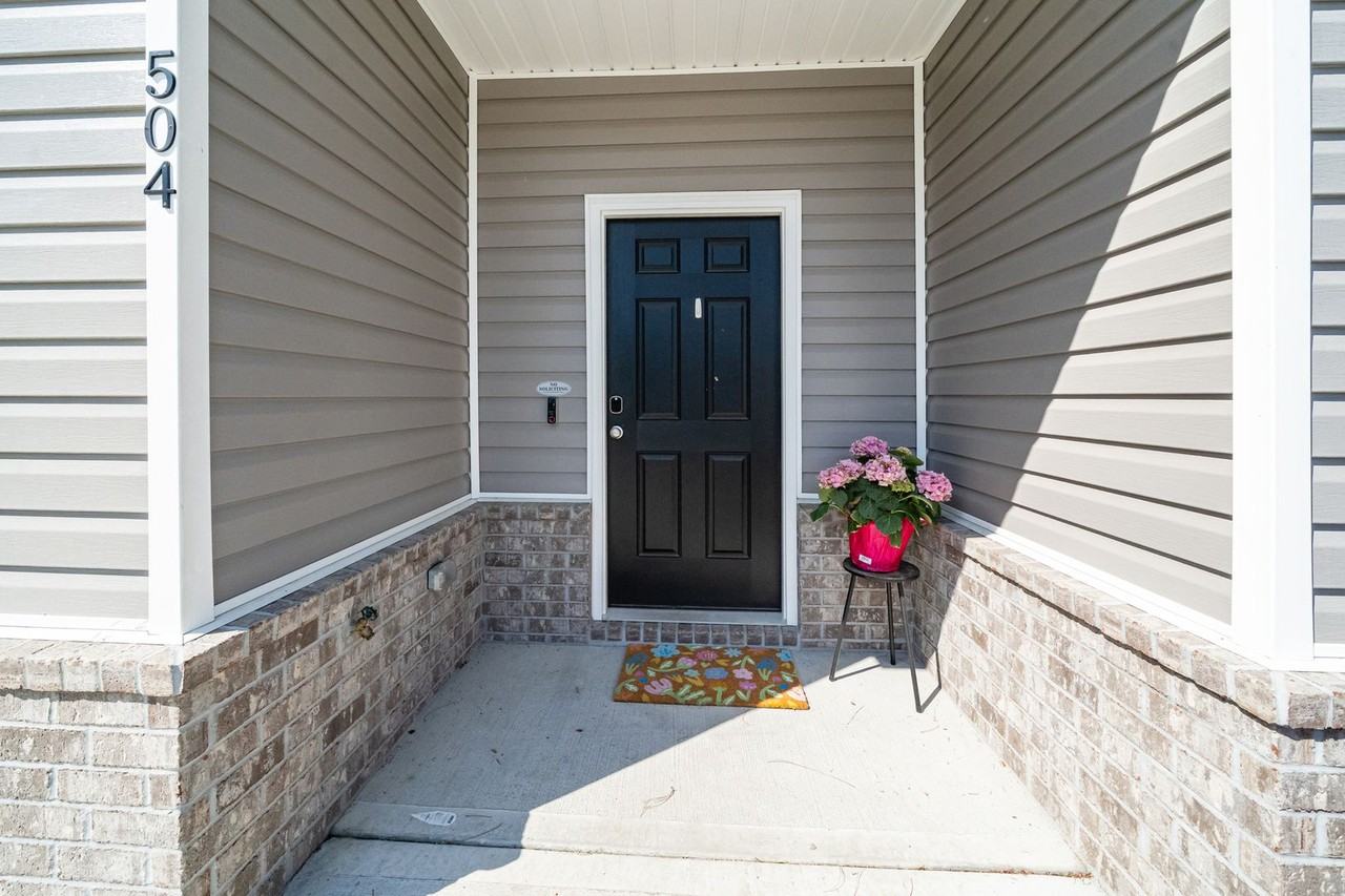 504 Governor Treutlen Cir - Photo 4 of 37