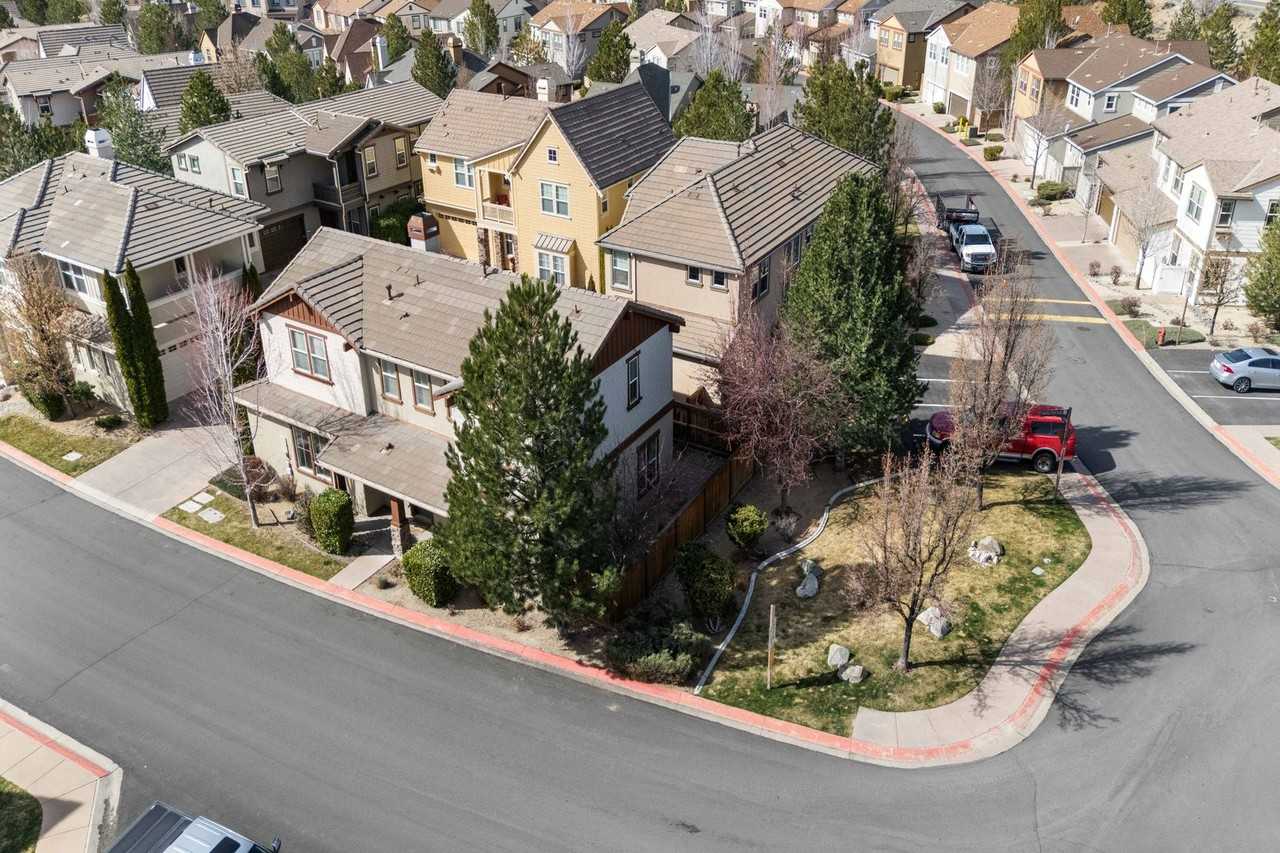 2245 Heavenly View Trl - Photo 3 of 37