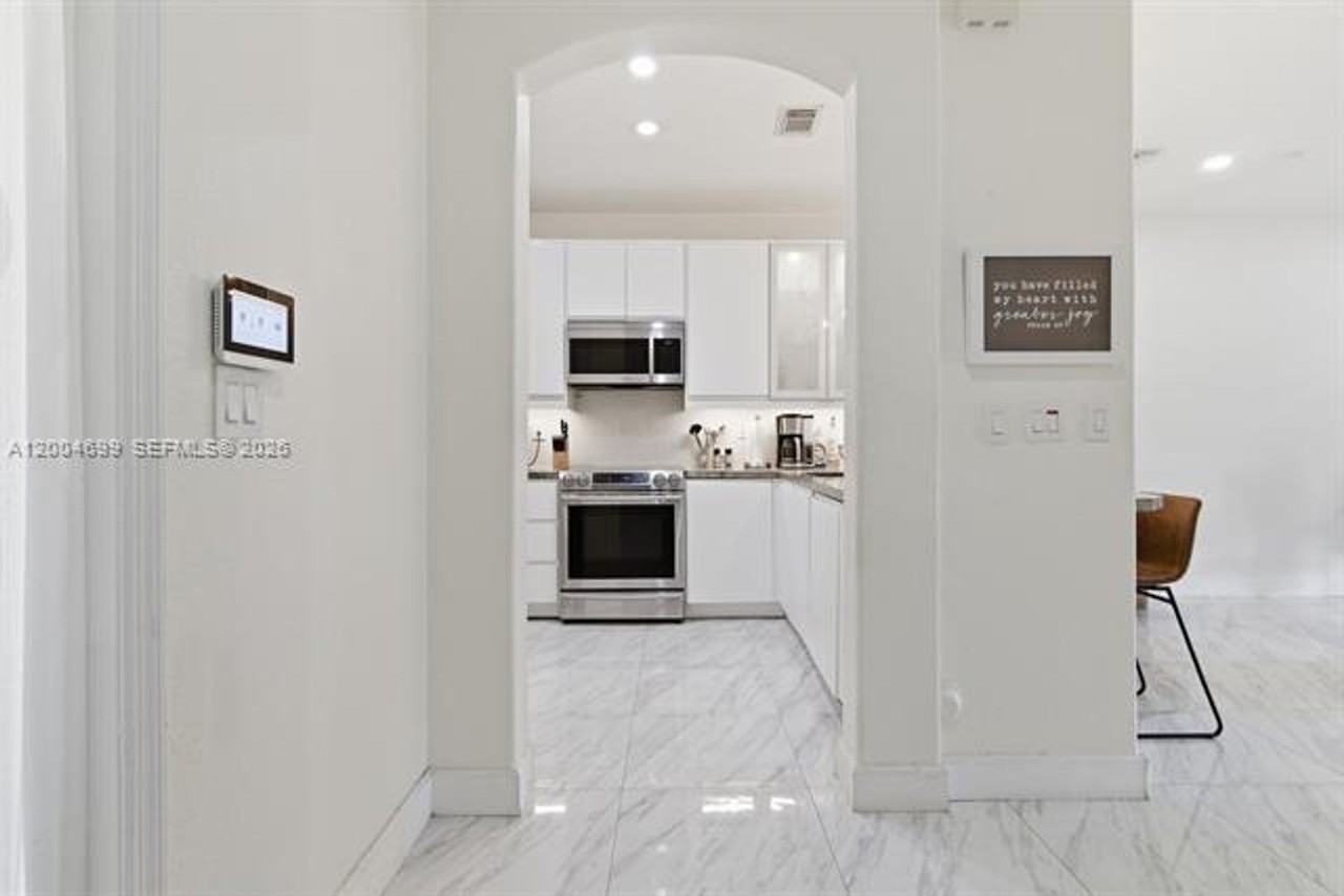 15282 Sw 89th Ter #15282 - Photo 5 of 32