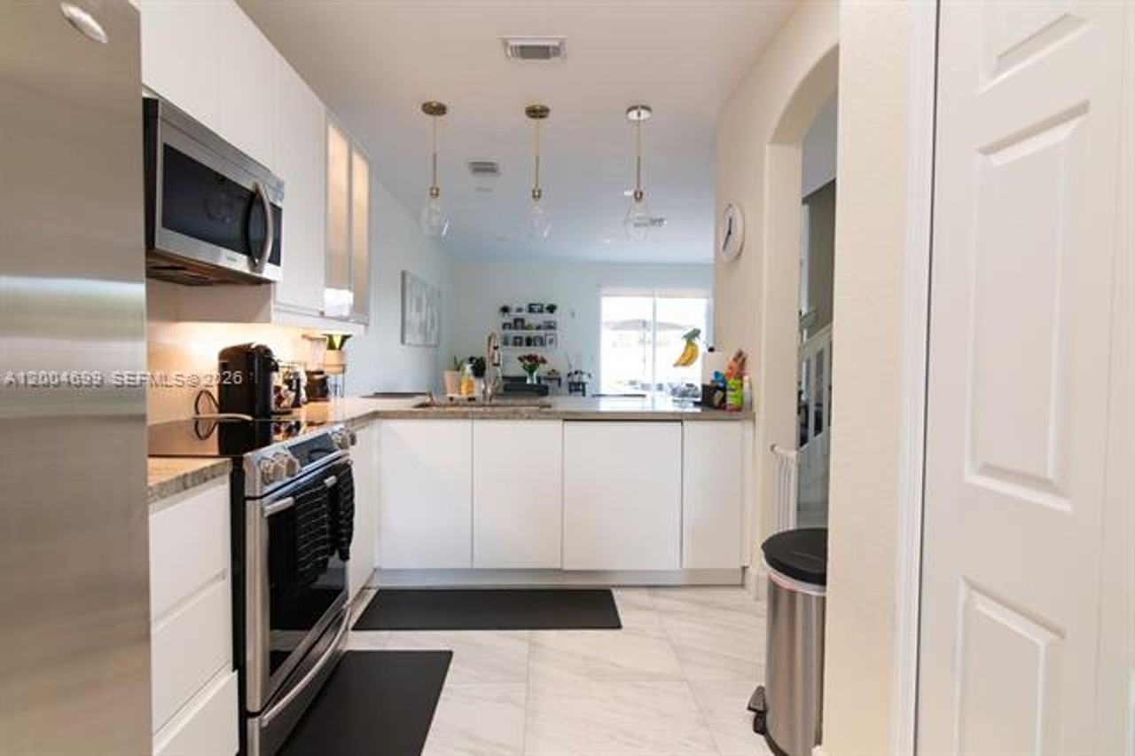 15282 Sw 89th Ter #15282 - Photo 7 of 32