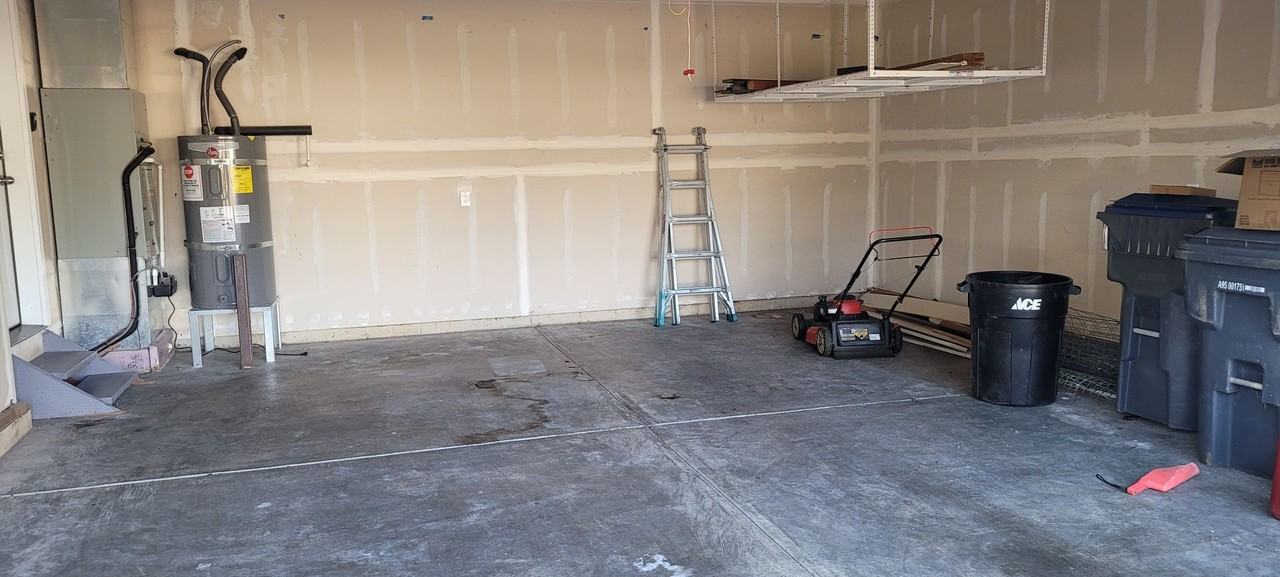 293 Glacier Ct Se - Photo 6 of 45