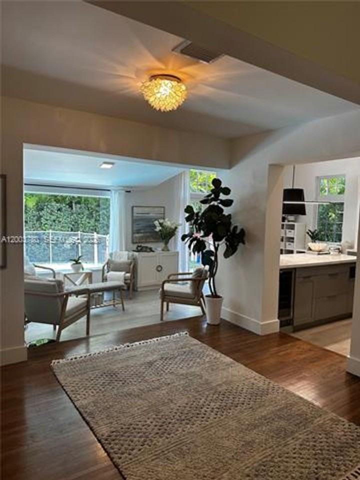 630 San Lorenzo Ave #0 - Photo 7 of 25