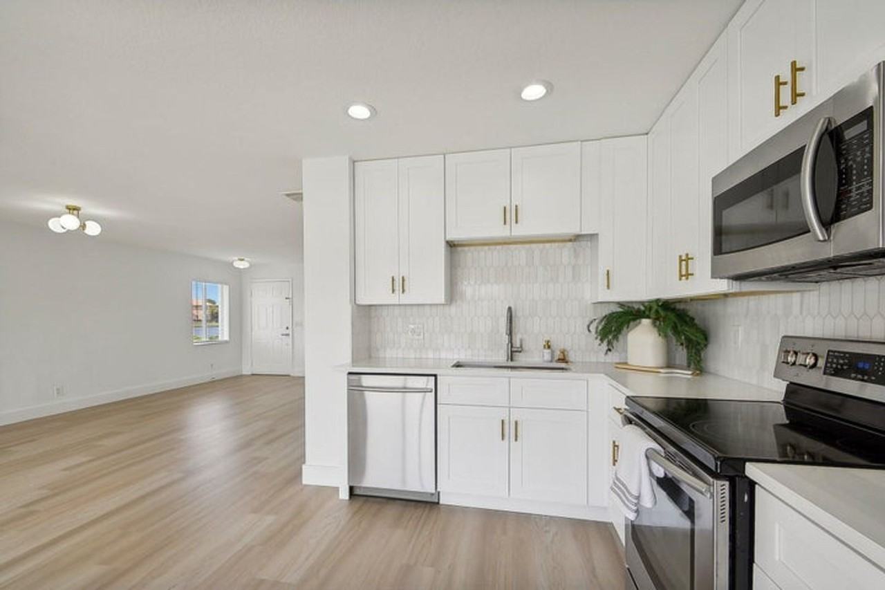 6224 Reynolds St - Photo 2 of 18