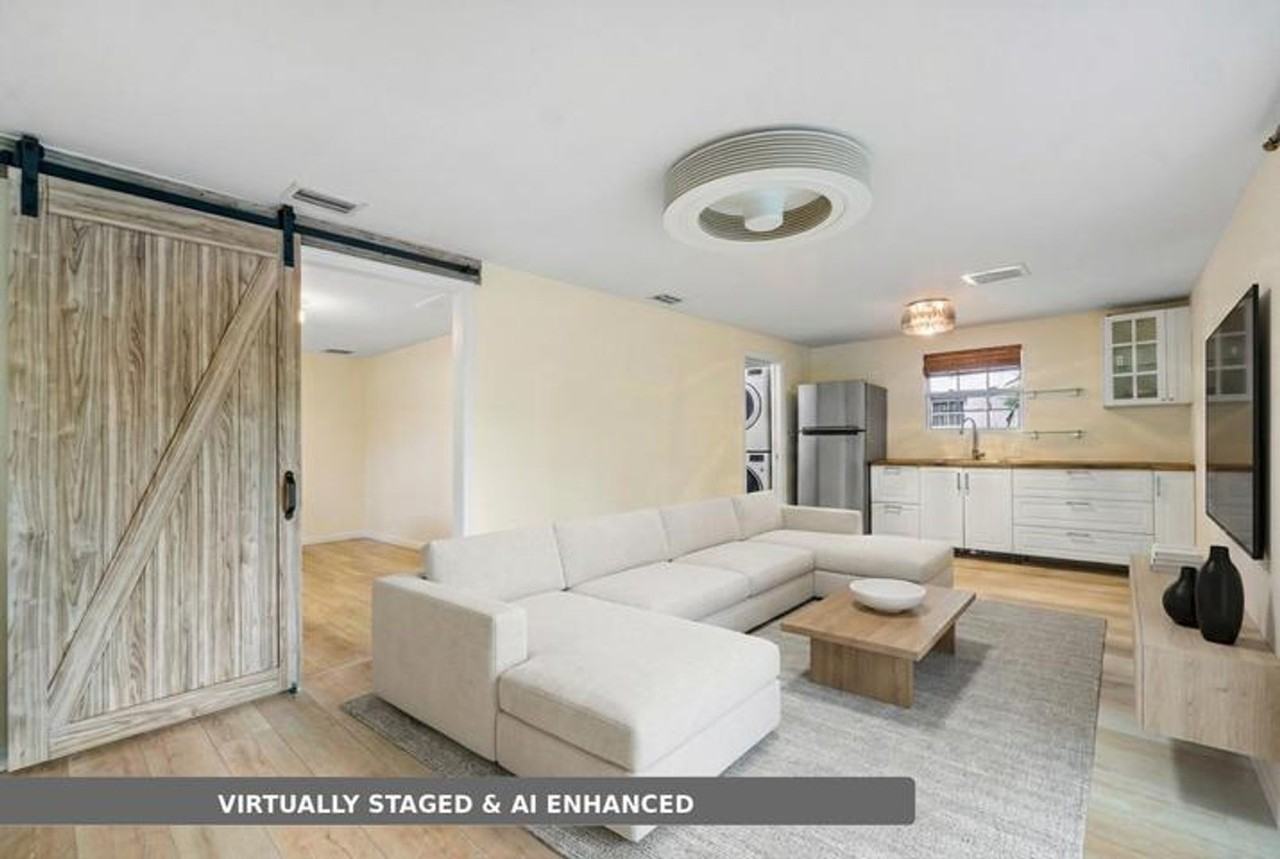 353 E Lakewood Rd - Photo 2 of 15