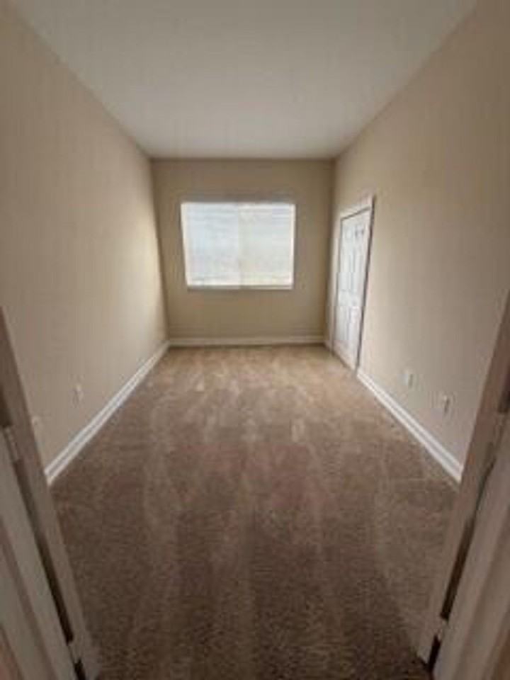 4520 Pga Blvd - Photo 3 of 10