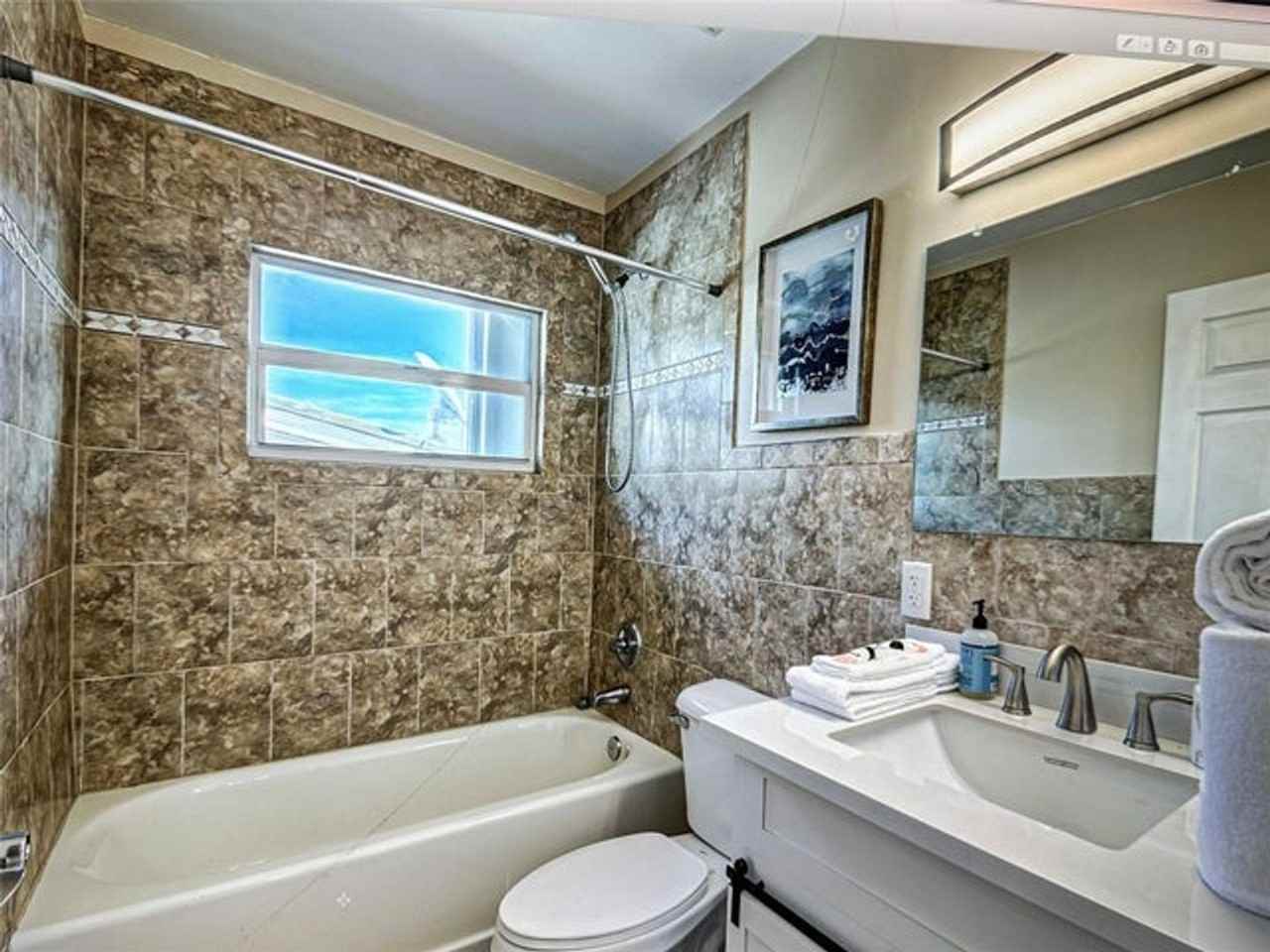 141 Rutland Blvd - Photo 7 of 10