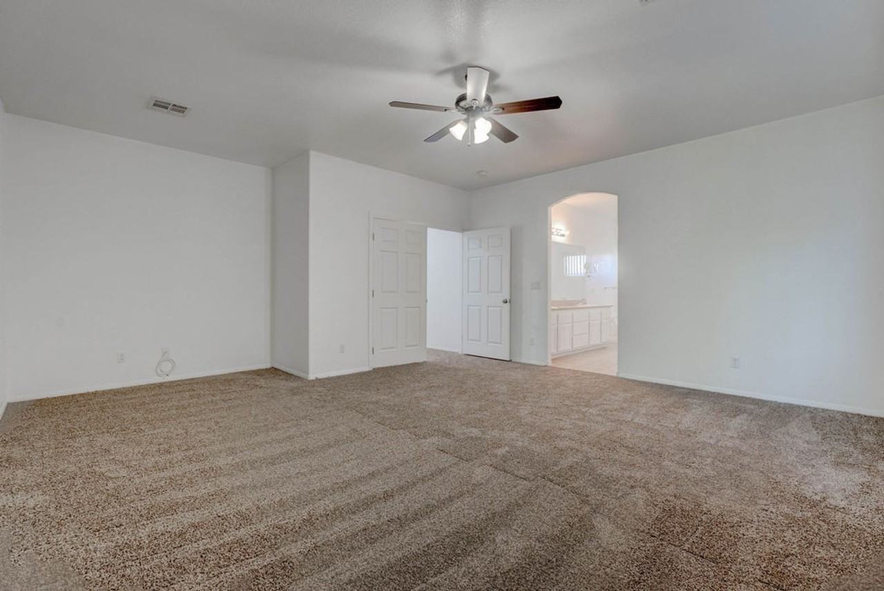3109 Strawberry Park Dr - Photo 4 of 42