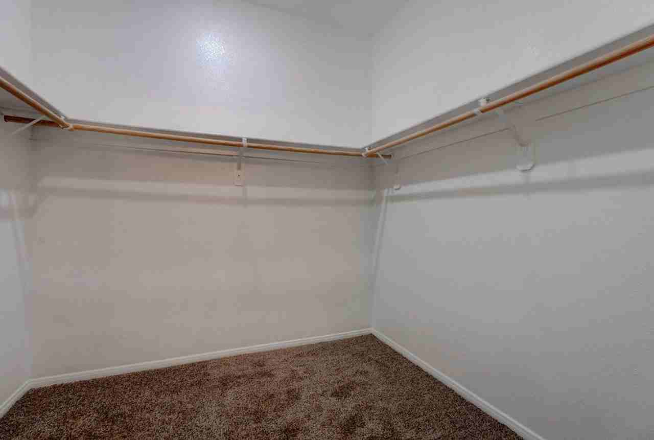 3109 Strawberry Park Dr - Photo 7 of 42