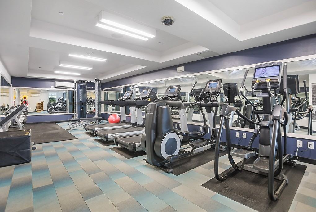 777 Hamilton - Photo 6 of 46