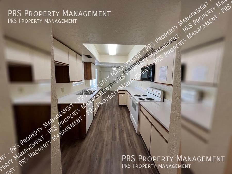 7701 S Heather Dr - Photo 7 of 29