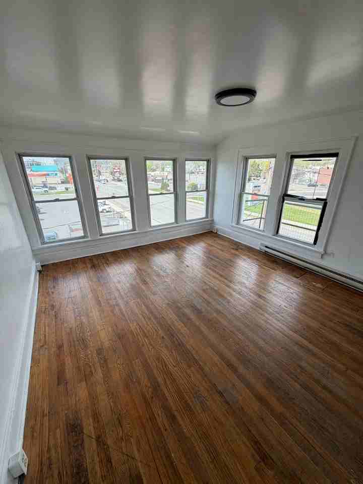 1408 East Main Street - Photo 2 of 8
