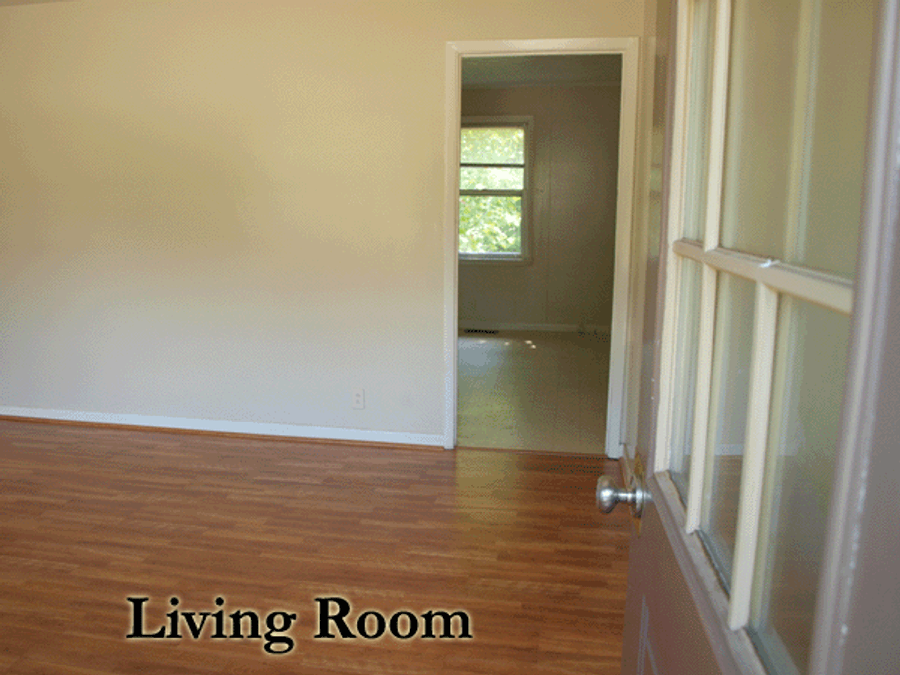 720 Robinson Rd - Photo 2 of 15