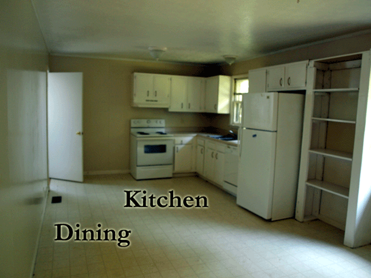 720 Robinson Rd - Photo 5 of 15