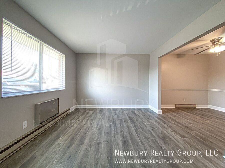 11 Sunbury Est - Photo 2 of 28