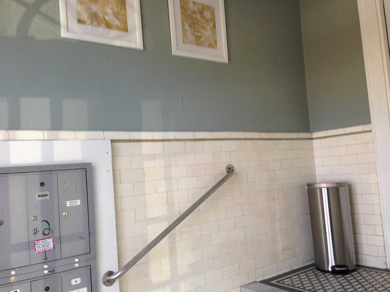 230 Watchung Avenue - Photo 4 of 4