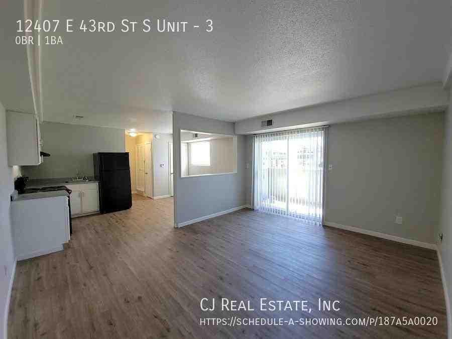 12407 E 43rd St S #3 - Photo 2 of 10