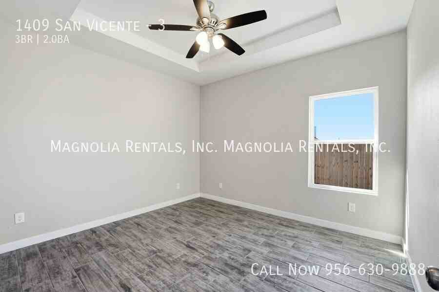 1409 San Vicente Ave #3 - Photo 7 of 13