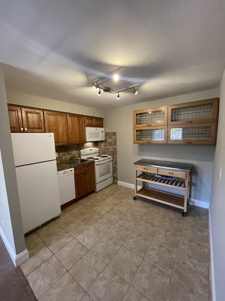 Marimont Apartments - Photo 4 of 8