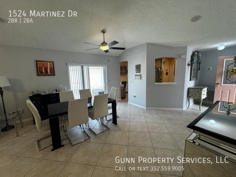 1524 Martinez Dr - Photo 4 of 20