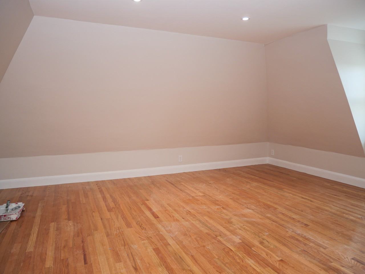 25 Garrison Road - Photo 3 of 8