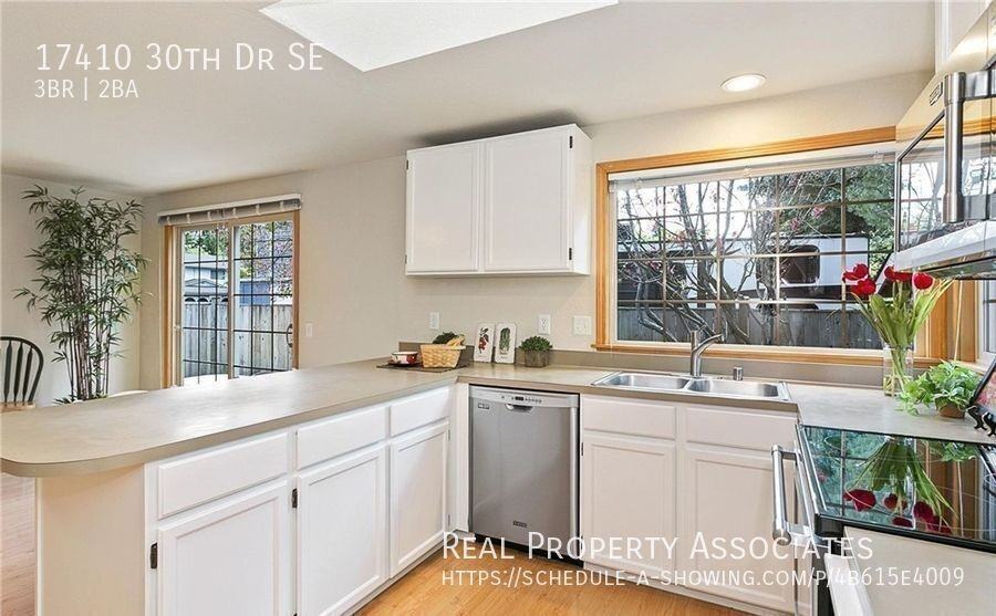 17410 30th Dr Se - Photo 2 of 21